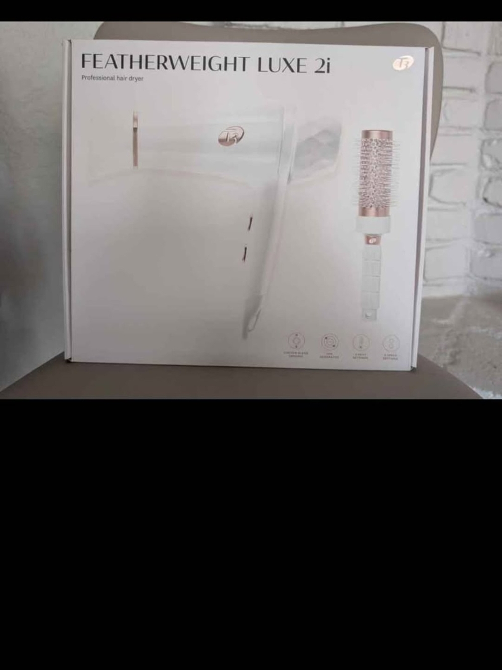 Featherweight Luxe 2i Professional Hair Dryer - White with Rose Gold Accents NWT
